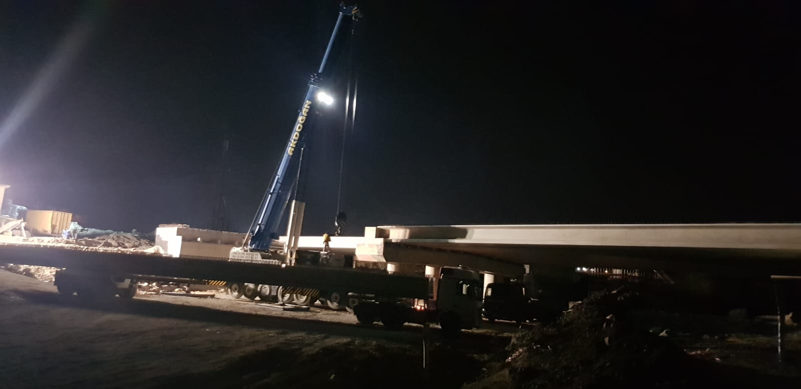 Niğde Otoyol Projesi   ( 150'LİK 320 Adet Öngermeli Kiriş İmalatı Ve Montajı )